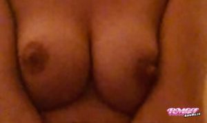 boobs of Beni