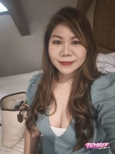 boobs of UseMyWife
