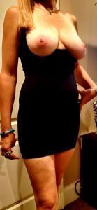 MRS4U2's Boobs image