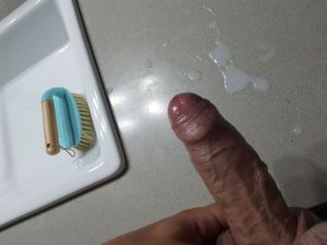 MrCumshot's Cock image