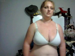 Rate Naughty picture of Kezzababe Kezzababe's Naughty image