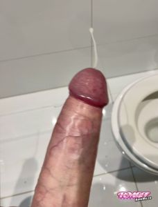 Rate Cock picture of Tower8 Tower8's Cock image