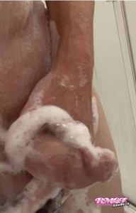 Pogo's Cock image
