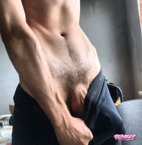 Johndo215's Cock image