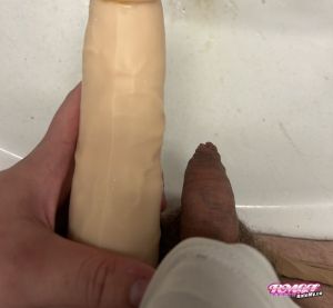 Aliisasis's Cock image