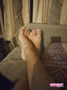Dkntkfkf's Legs image