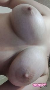 Utofs's Boobs image