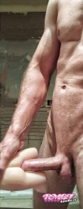 Shlongshort's Cock image