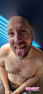 ExposeMe's Naughty image
