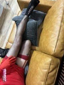 7inchMiaKara's Legs image