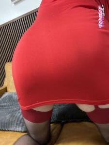 7inchMiaKara's Ass image