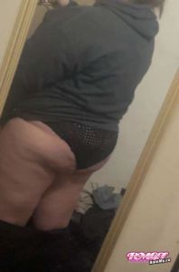 Mainelymeat01's Ass image