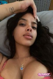 Madwavy's Boobs image