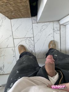 Highandhorny70853's Cock image