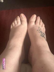 Paulchubbcock's Legs image