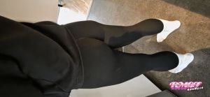 SexyMomo's Ass image