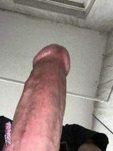 Datguy2679's Cock image