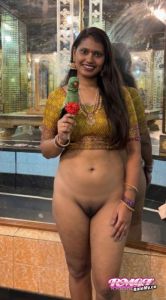 Dimple_Nanditha's Pussy image