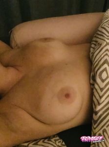 Anno's Boobs image