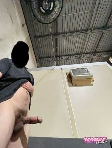 Hardcorebull69's Cock image