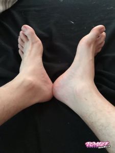 Master_xii's Legs image