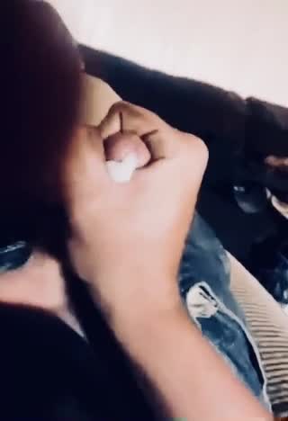 Here it cums (homemade video)