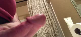 Dick and cumshot (homemade video)